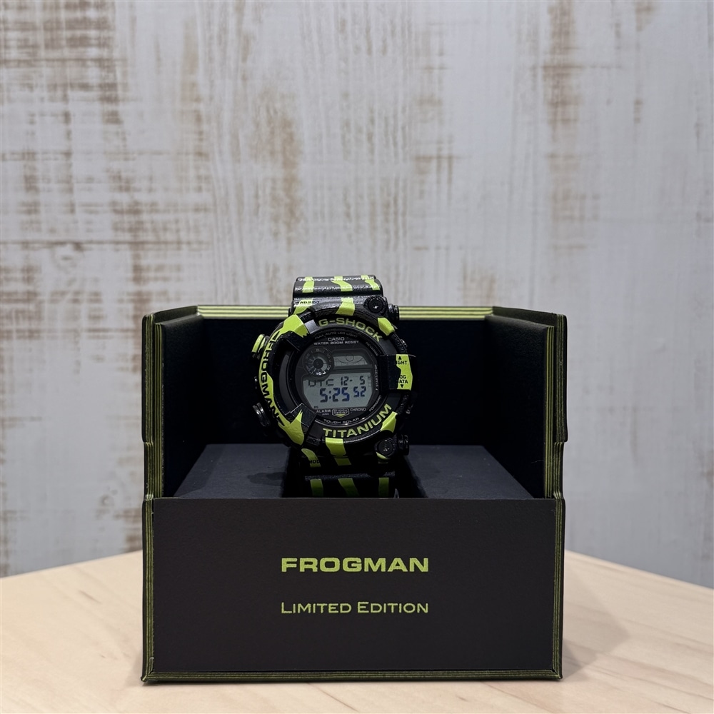 CASIO (G-SHOCK) ミスジヤドクガエルをモチーフにした本格ダイバーズ